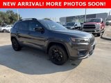Used 2023 Jeep Cherokee Altitude Lux image 2