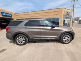 Used 2021 Ford Explorer XLT w/ Equipment Group 202A image 6