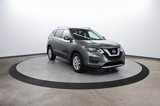 Used 2017 Nissan Rogue SV image 2