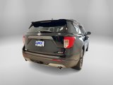 Used 2022 Ford Explorer XLT w/ Equipment Group 202A image 4