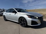 Used 2023 Nissan Altima 2.5 SR image 2