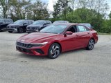 New 2025 Hyundai Elantra SEL image 2