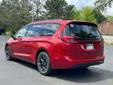 New 2025 Chrysler Pacifica Select image 4