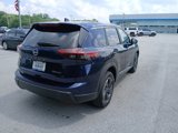 Used 2024 Nissan Rogue SV image 5