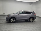 Used 2016 Nissan Rogue SV image 2