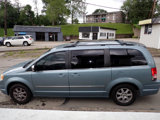 Used 2010 Chrysler Town & Country Touring Plus w/ Safetytec Group image 4