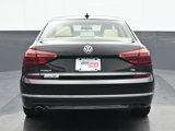 Used 2018 Volkswagen Passat 2.0T R-Line image 5