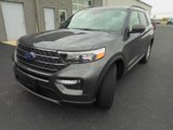 Used 2020 Ford Explorer XLT w/ Equipment Group 202A image 2