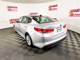 Used 2016 Kia Optima EX w/ Premium Package image 2