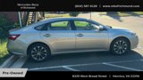 Used 2017 Toyota Avalon XLE Premium image 3