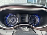 Used 2017 Chrysler Pacifica Touring-L w/ Tire & Wheel Group image 4