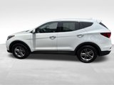 Used 2017 Hyundai Santa Fe Sport image 3