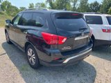Used 2019 Nissan Pathfinder SL image 4