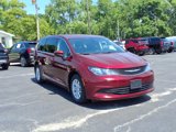 Used 2017 Chrysler Pacifica LX image 6