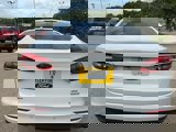 Used 2020 Ford Fusion SE image 5
