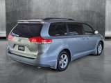 Used 2013 Toyota Sienna LE image 5