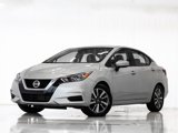 Used 2022 Nissan Versa SV image 3