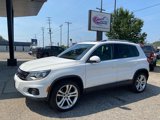 Used 2012 Volkswagen Tiguan SEL image 2