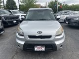 Used 2011 Kia Soul + image 2