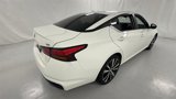 Used 2020 Nissan Altima 2.5 SR image 3