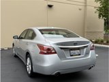 Used 2013 Nissan Altima 2.5 SV w/ 2.5SV Convenience Pkg image 4