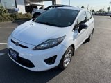 Used 2013 Ford Fiesta Titanium image 2