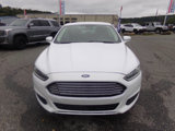 Used 2015 Ford Fusion SE image 2