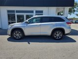 Used 2018 Toyota Highlander XLE image 4