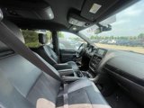 Used 2019 Dodge Grand Caravan SXT image 3