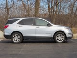Used 2020 Chevrolet Equinox LS w/ LS Convenience Package image 2
