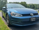 Used 2016 Volkswagen Golf Limited Edition image 4