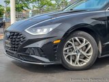 Used 2020 Hyundai Sonata SEL w/ Convenience Package image 2