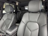 Used 2025 Porsche Macan image 5