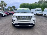 Used 2017 Ford Explorer XLT w/ Equipment Group 202A image 2