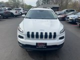 Used 2016 Jeep Cherokee Latitude w/ Cold Weather Group image 3