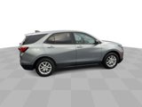 Certified 2023 Chevrolet Equinox LS w/ LS Convenience Package image 2