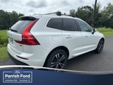 Used 2021 Volvo XC60 T5 Momentum w/ Premium Package image 3