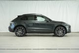 Used 2024 Porsche Macan image 6
