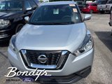 Used 2020 Nissan Kicks SV image 2