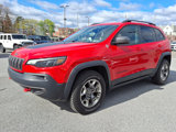 Used 2019 Jeep Cherokee Trailhawk image 3