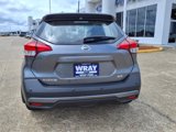 Used 2020 Nissan Kicks SR image 3