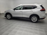 Used 2020 Nissan Rogue SV image 3