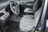 Used 2013 Toyota Sienna LE image 5
