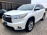 Used 2015 Toyota Highlander Limited Platinum image 2