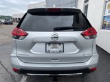 Used 2020 Nissan Rogue SV image 4