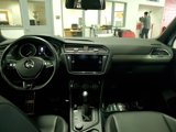 Used 2021 Volkswagen Tiguan SE R-Line image 5