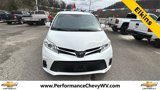 Used 2018 Toyota Sienna LE image 2