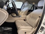 Used 2021 Mercedes-Benz GLC 300 image 4