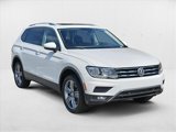 Used 2020 Volkswagen Tiguan SE image 3