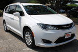 Used 2020 Chrysler Pacifica Touring-L image 5